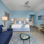 The Reefs Resort And Club