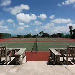 Cambridge Beaches Resort And Spa (Adults Only)