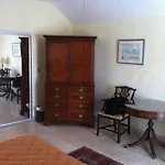 Fourways Inn
