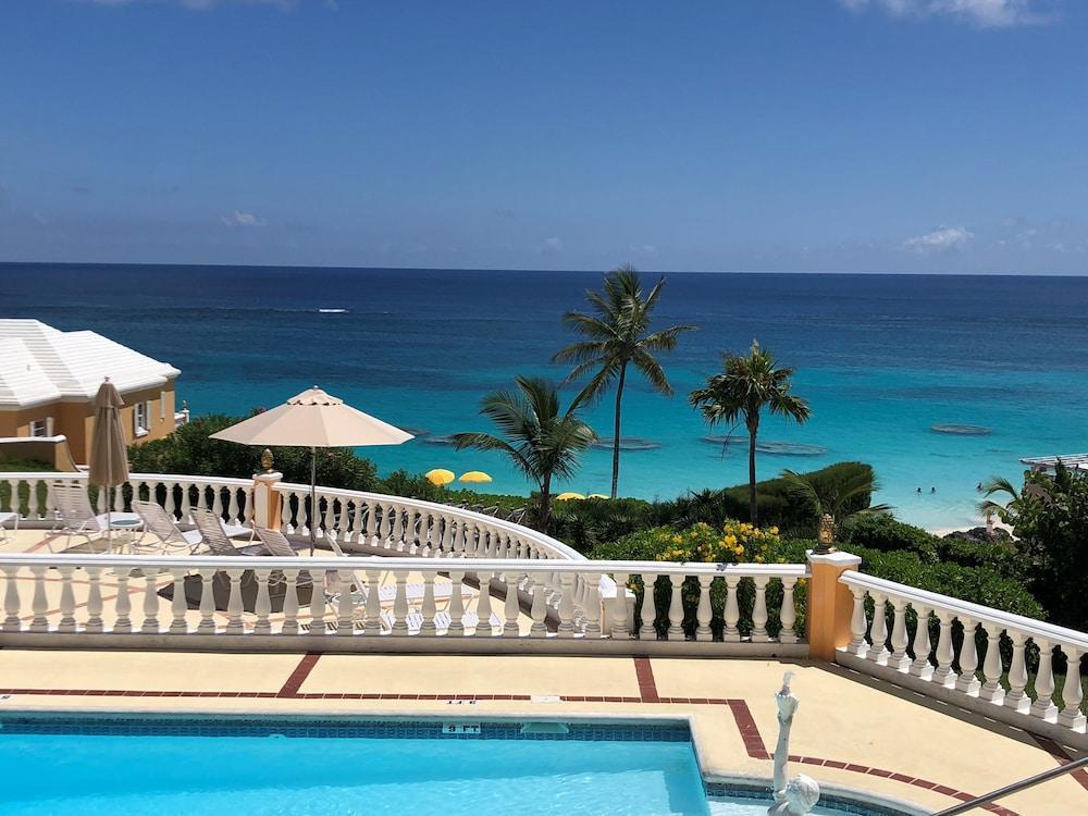 Coco Reef Bermuda Hotel Mount Pleasant