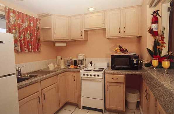 Surf Side Club Apartment