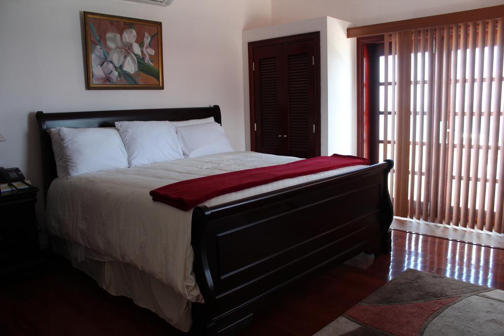 Clear View Suites & Villas BERMUDA