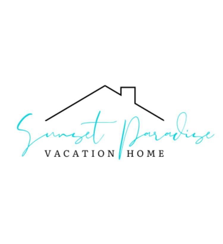 Sunset Paradise Oceanview 1-bedroom Walking Distance To Beaches & Railway Trail Apartment