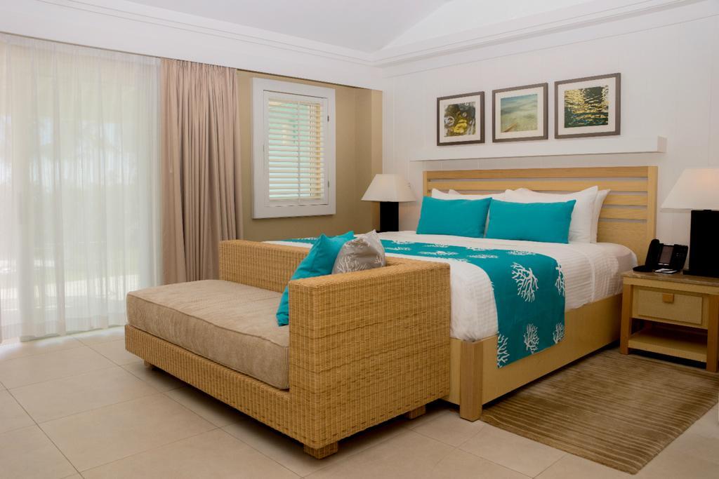 Elbow Bermuda Resort