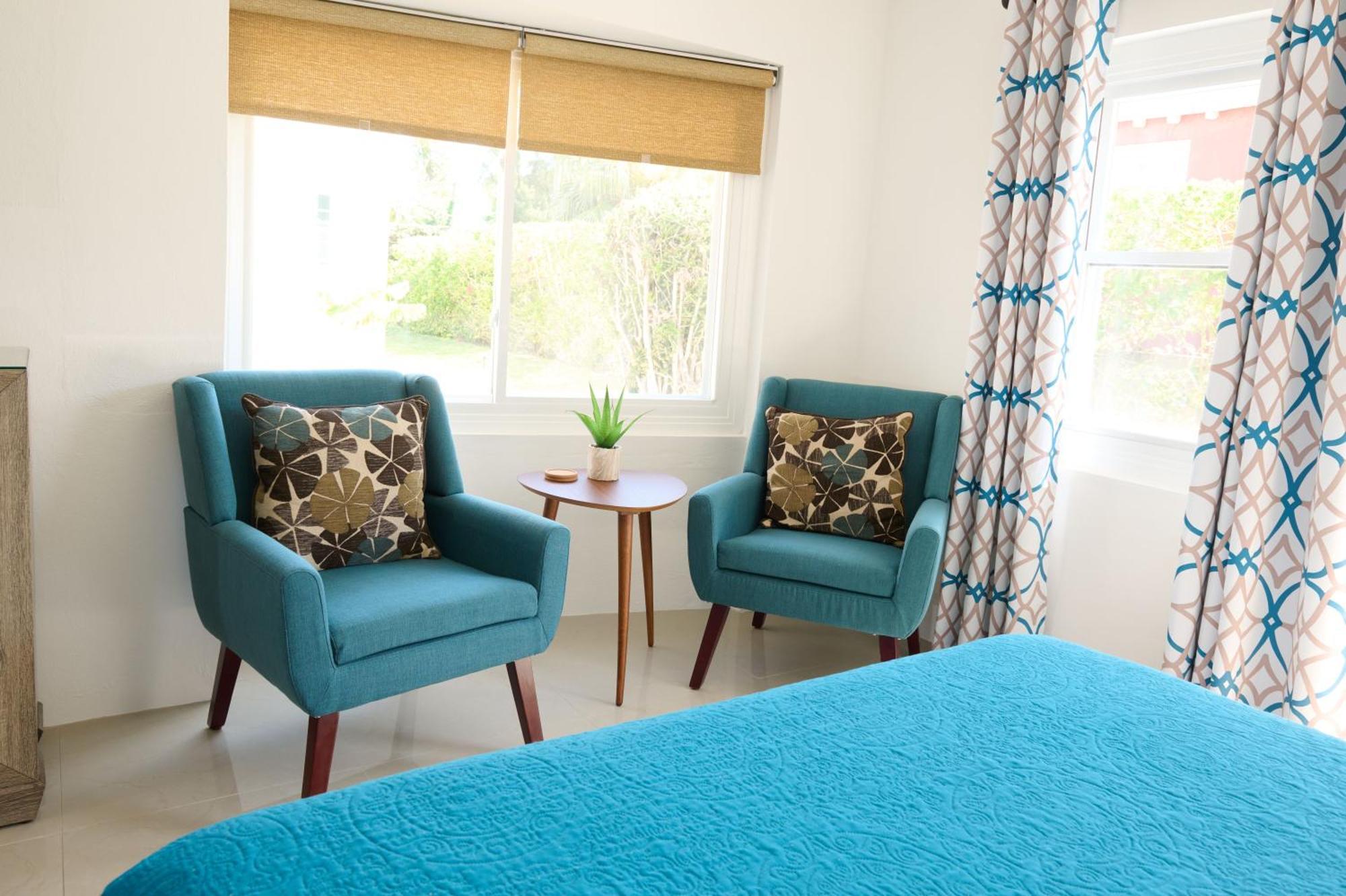 Sandpiper Apartment *