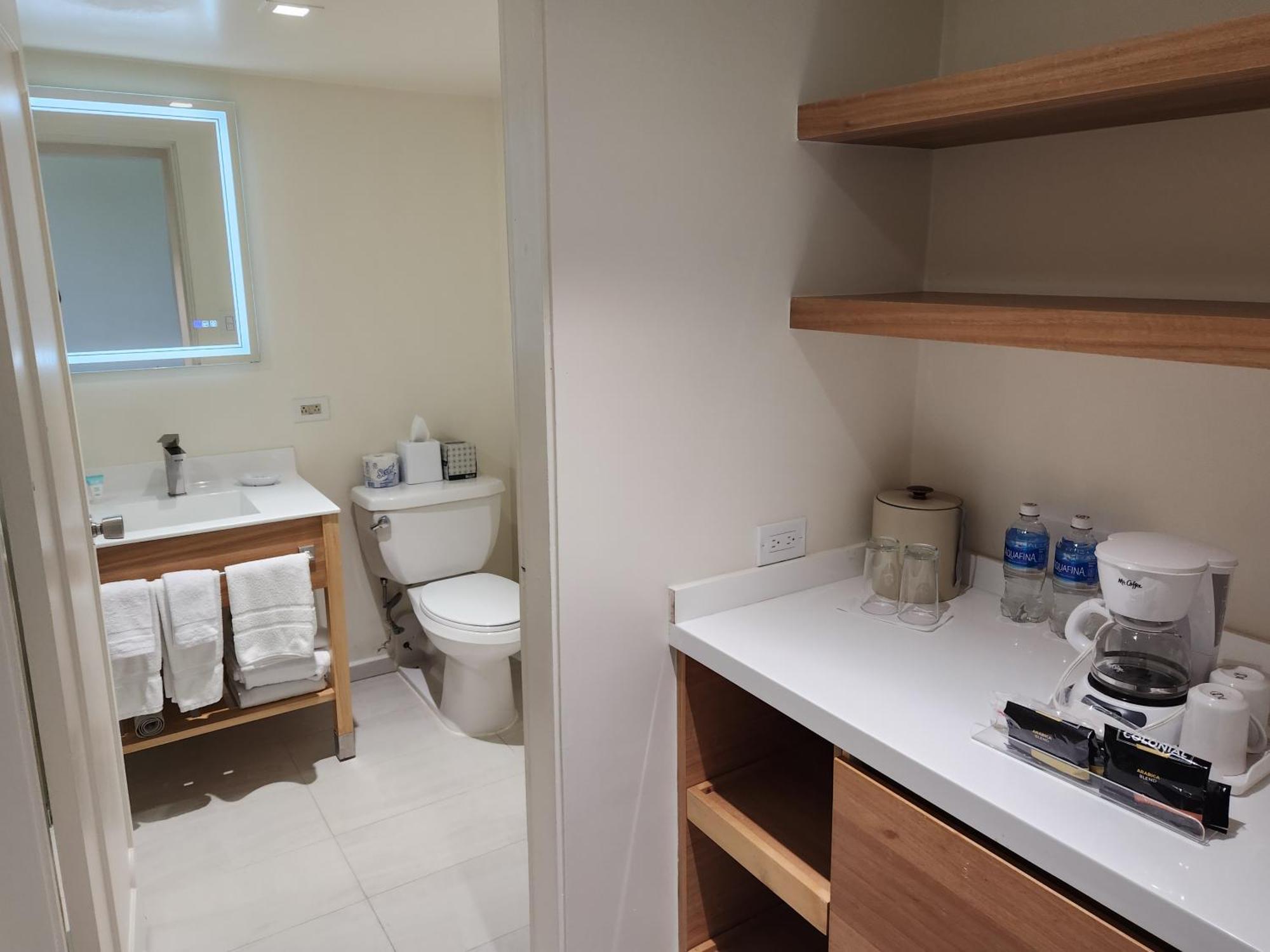 Hotel Coco Reef Bermuda Mount Pleasant