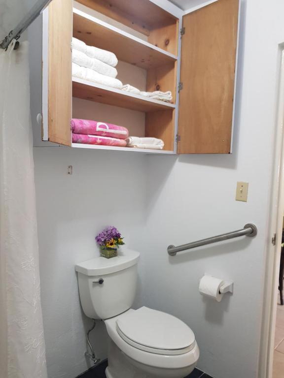 Bermuda Connections Apartment *