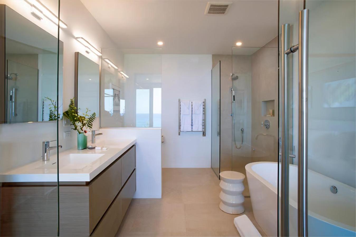 Hotel Azura Bermuda 4*