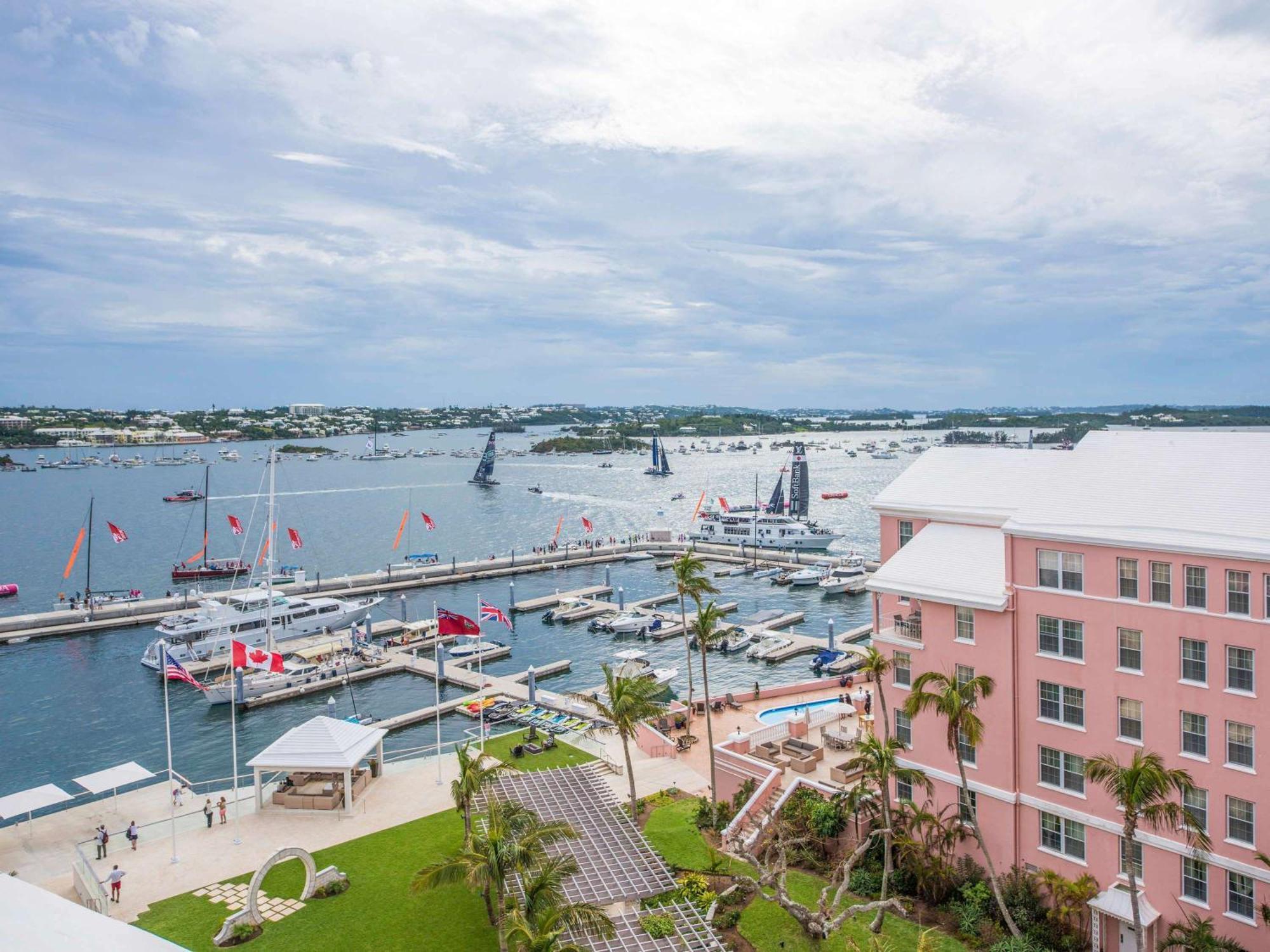 Hamilton Princess & Club A Fairmont Managed 5* Hamilton City