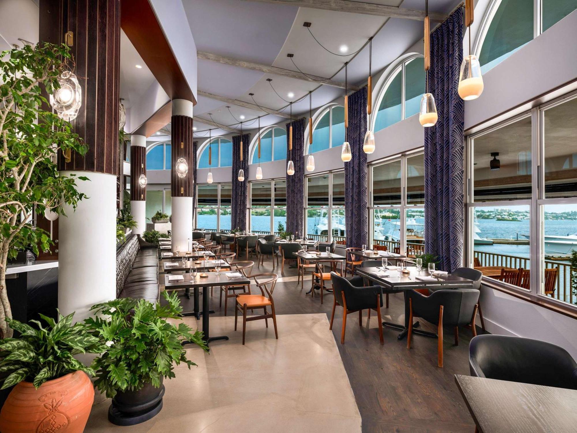 Hotel Hamilton Princess & Club A Fairmont Managed