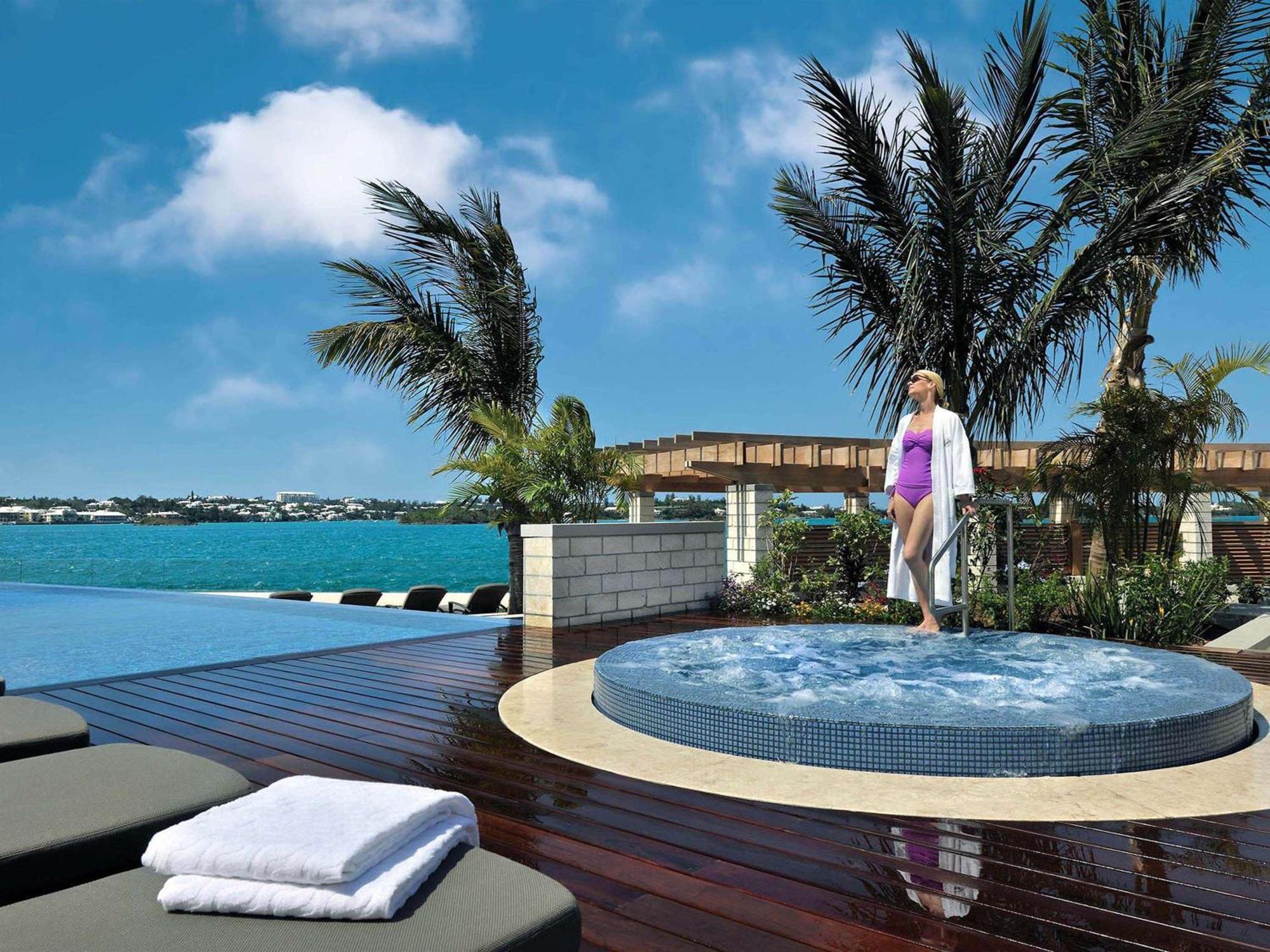 Hamilton Princess & Club A Fairmont Managed 5*