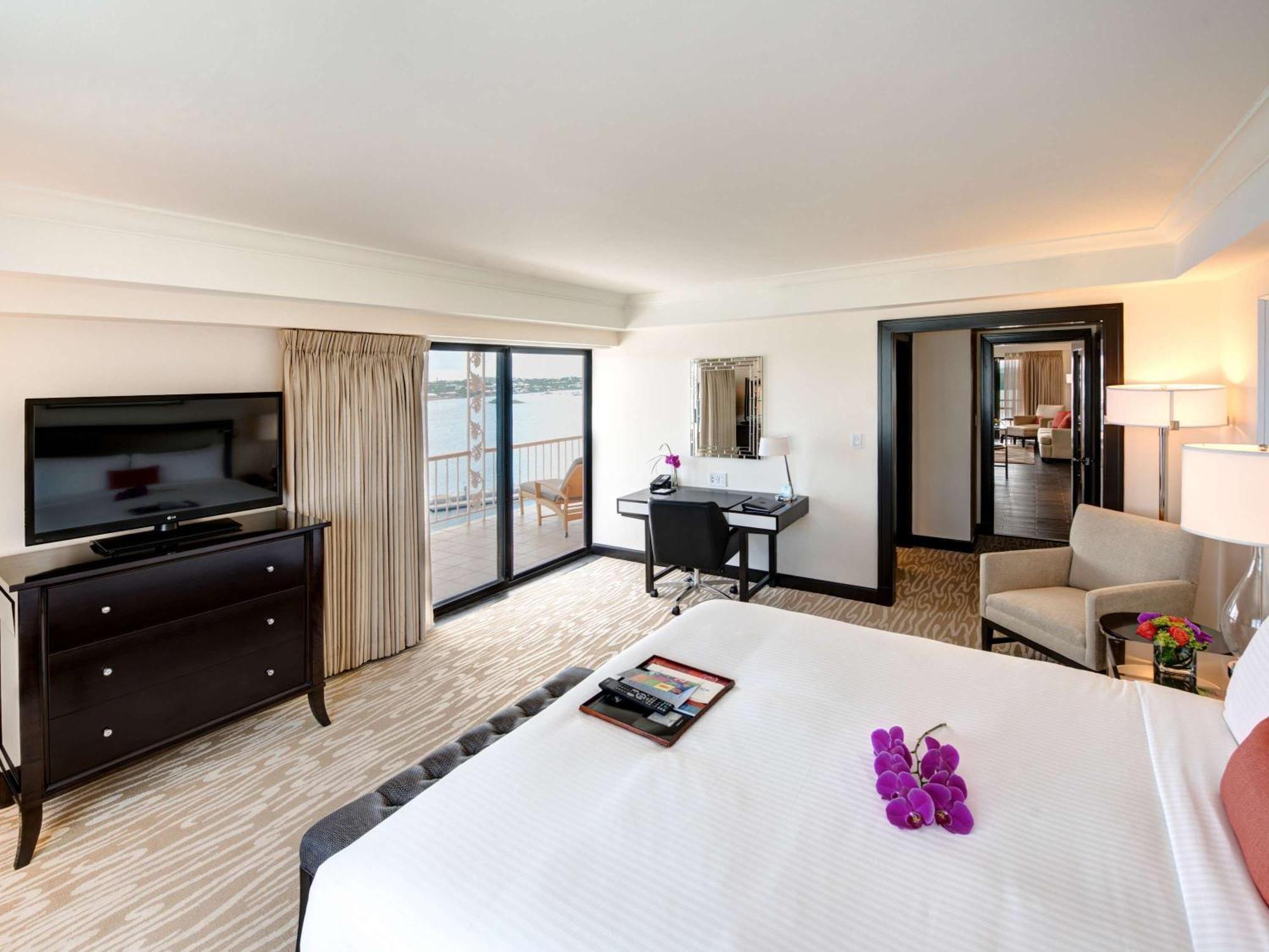 Hotel Hamilton Princess & Club A Fairmont Managed