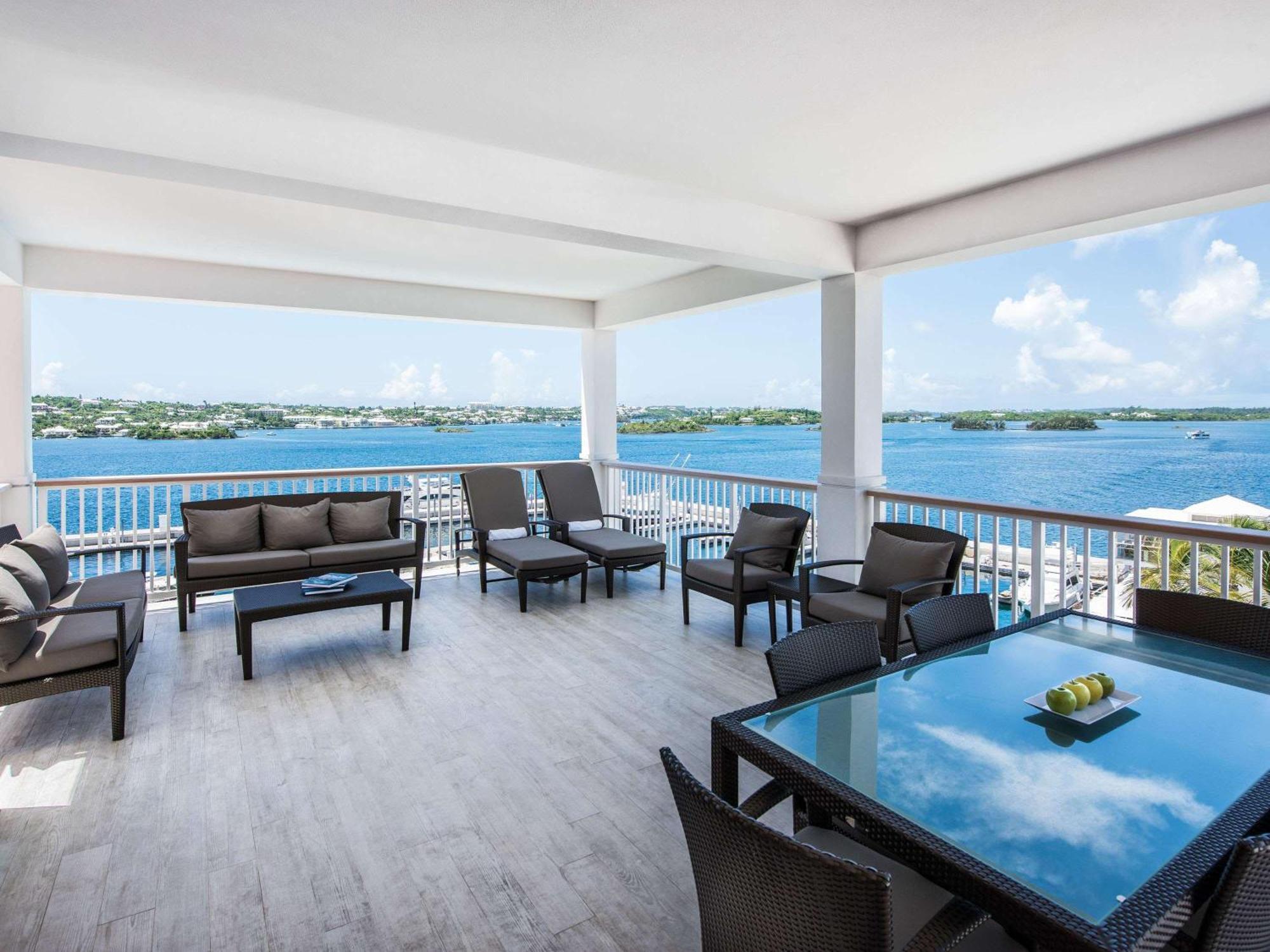 Hamilton Princess & Club A Fairmont Managed 5* Hamilton City