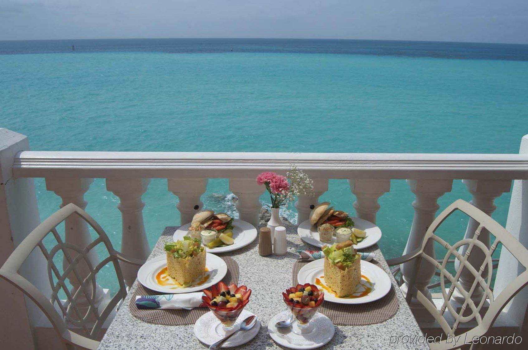 Pompano Club 4* Hog Bay