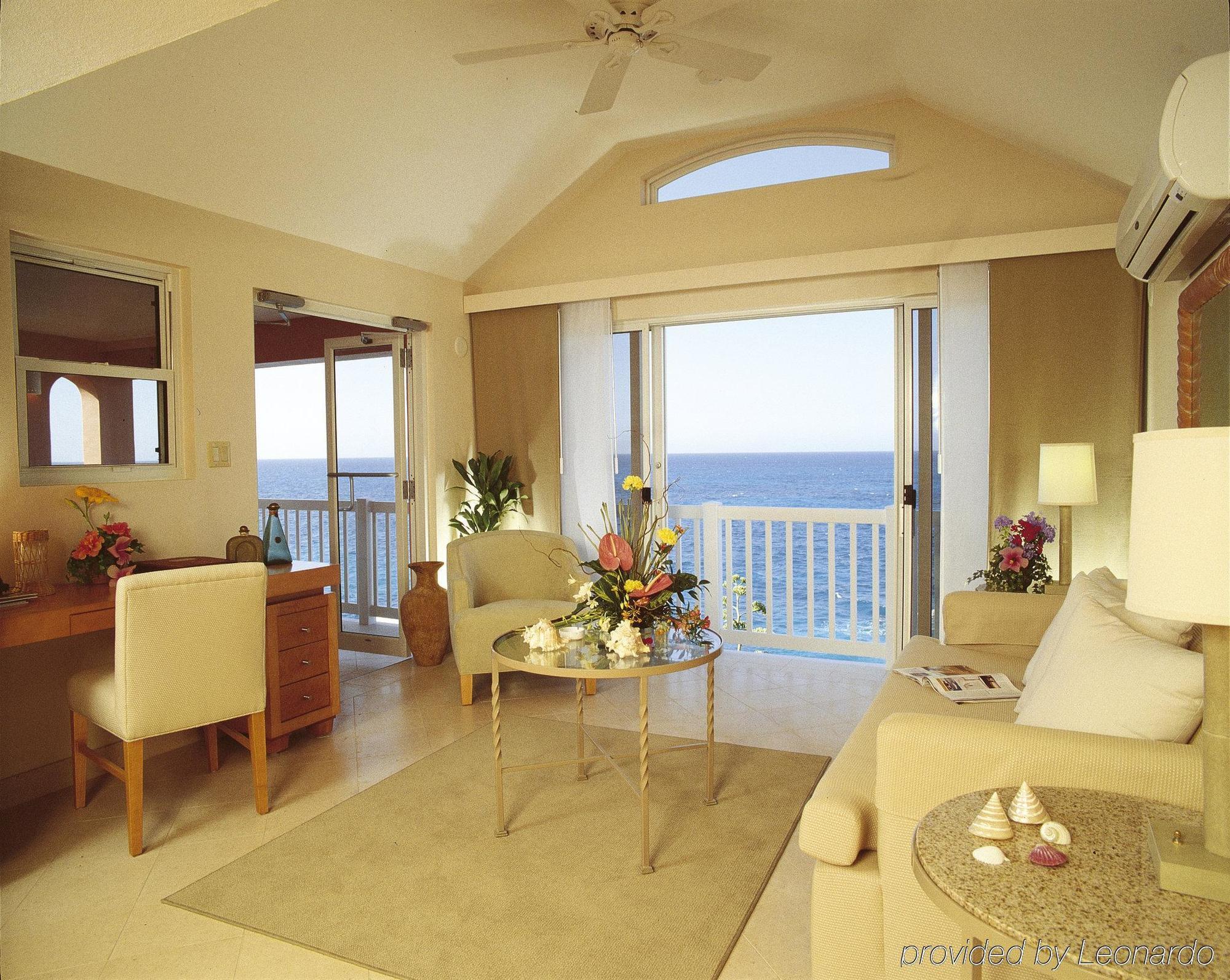The Reefs And Club Resort 4*