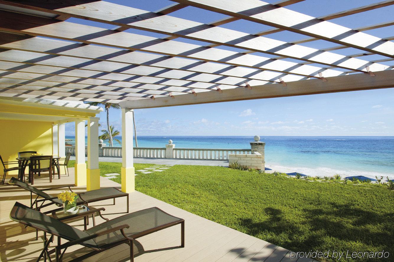 Resort Elbow Bermuda Paget