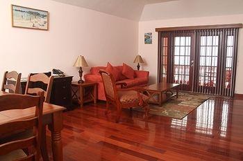 Villa Clear View Suites & Villas