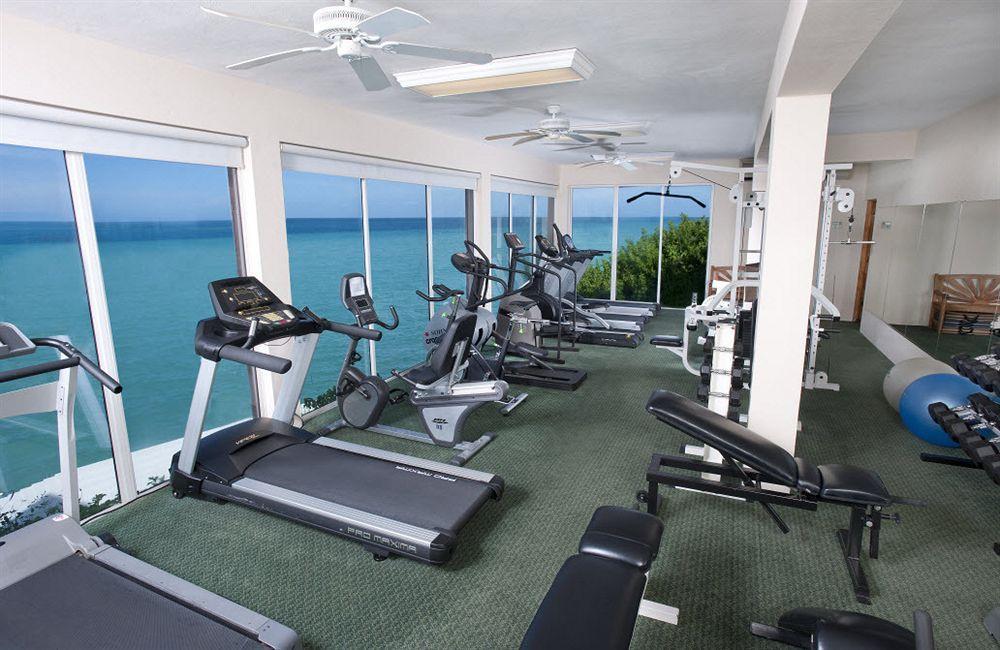 Resort Pompano Club Hog Bay