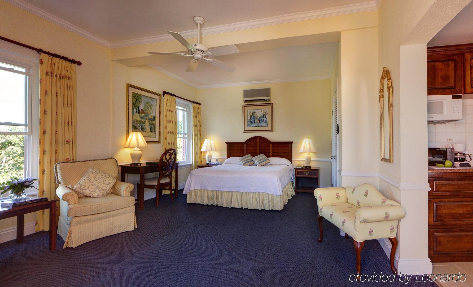 Royal Palms Hotel