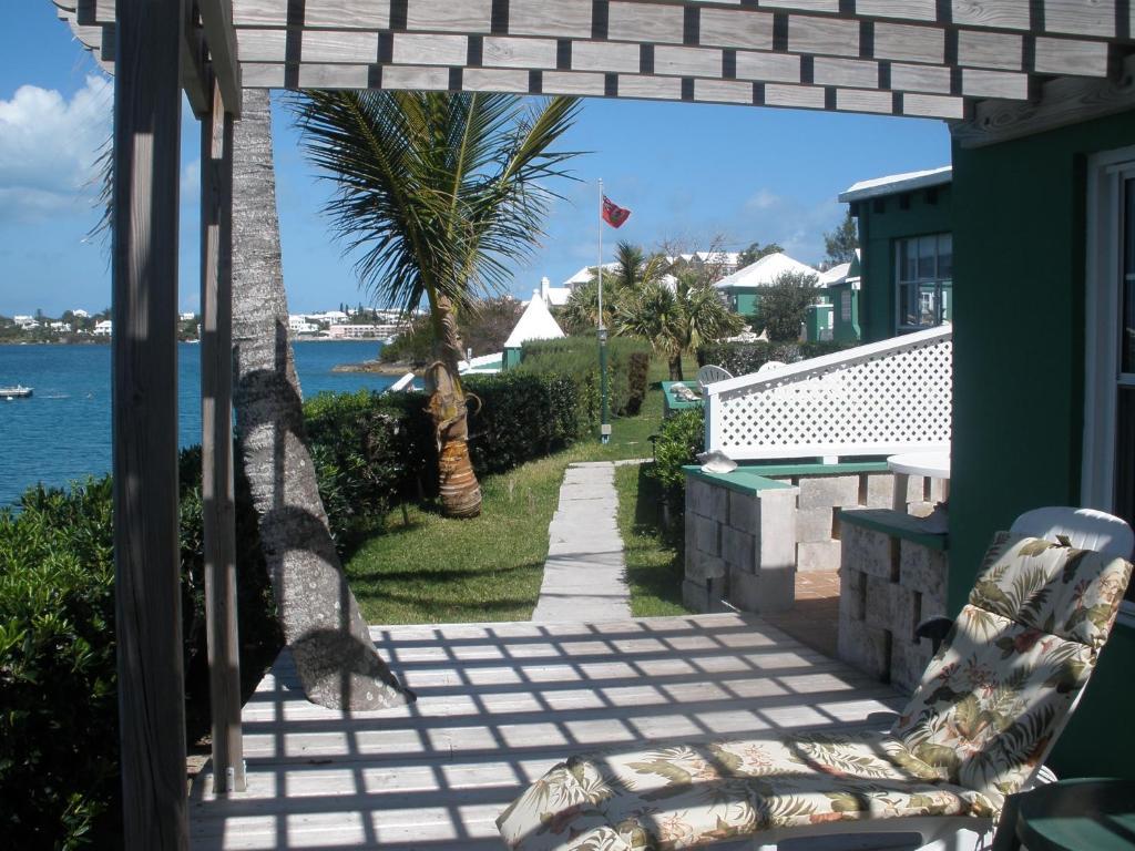 Greenbank Guest house 2*