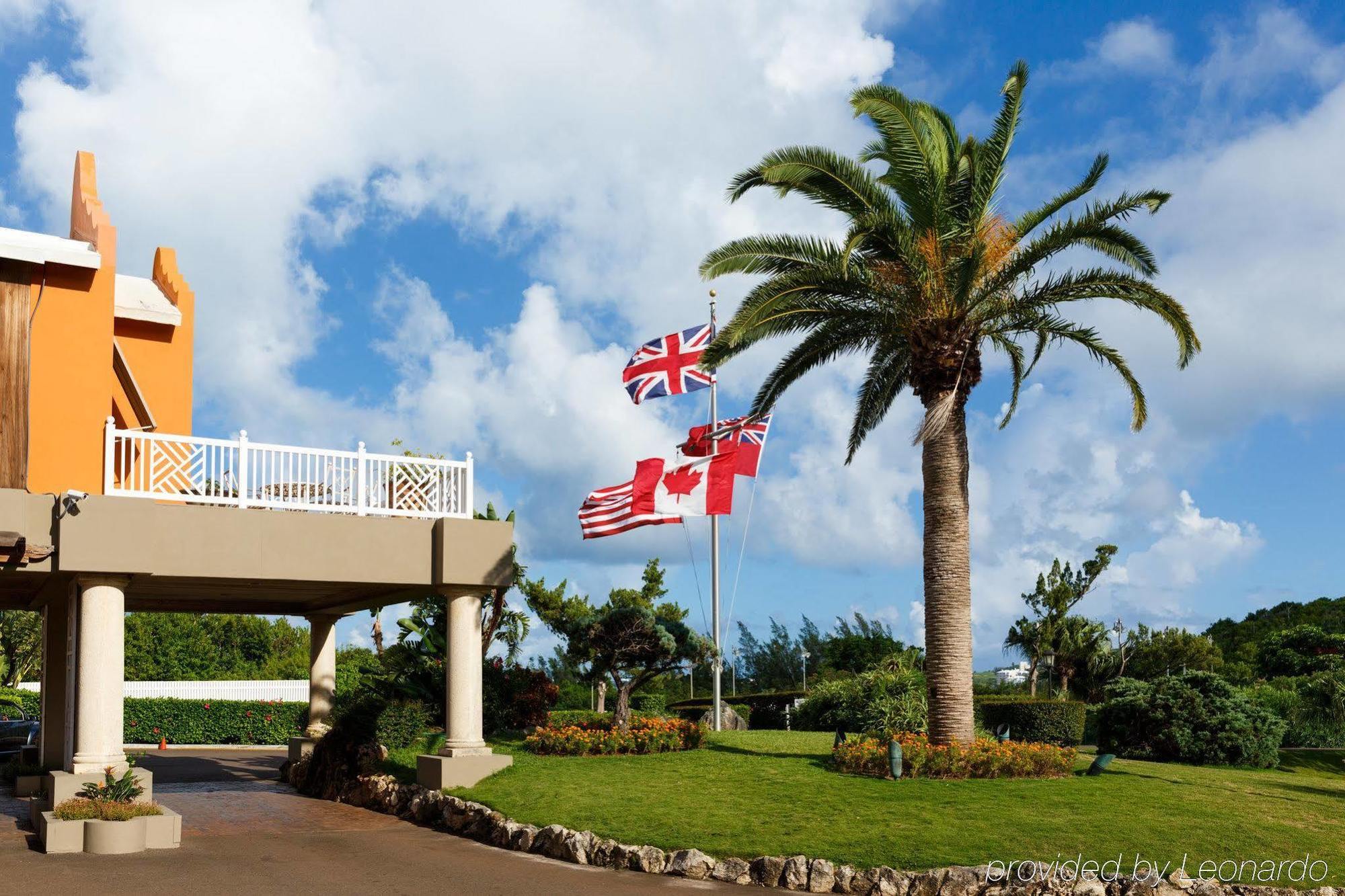 Resort Grotto Bay 4*
