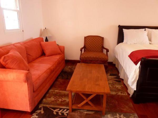Clear View Suites & Villas Villa BERMUDA