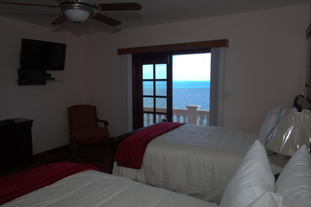 Clear View Suites & Villas Villa