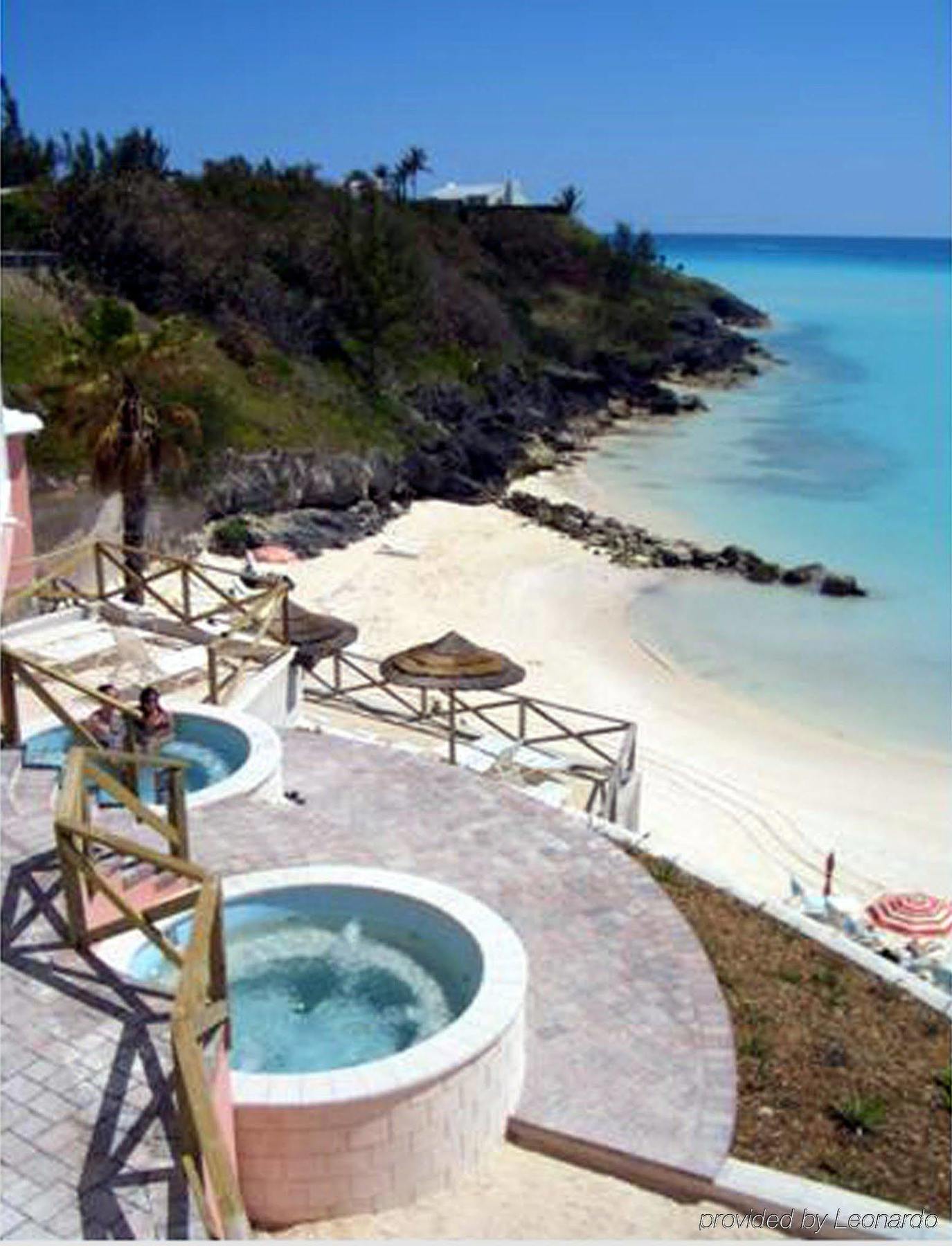 Resort Pompano Club Hog Bay