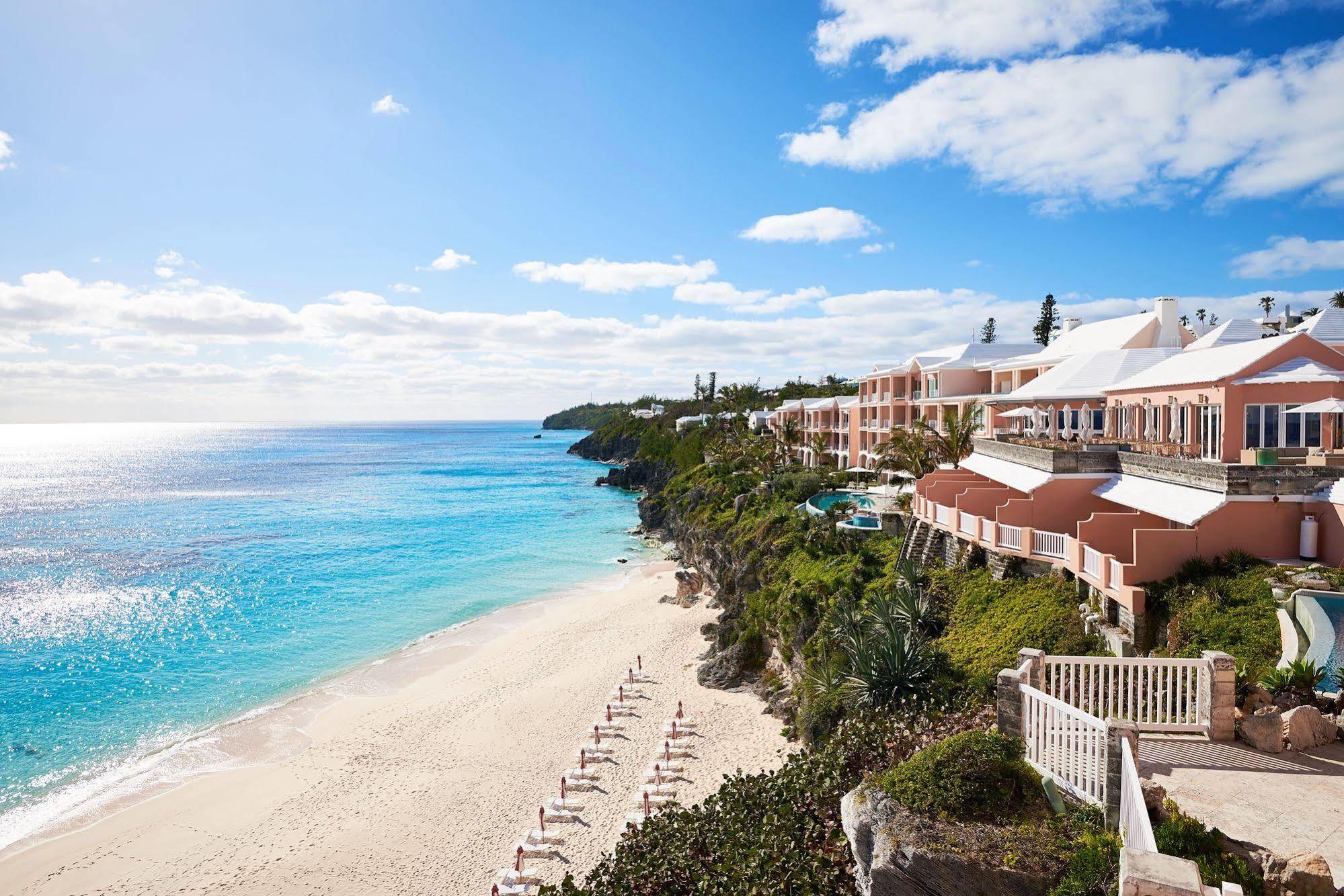 Resort The Reefs And Club Southampton