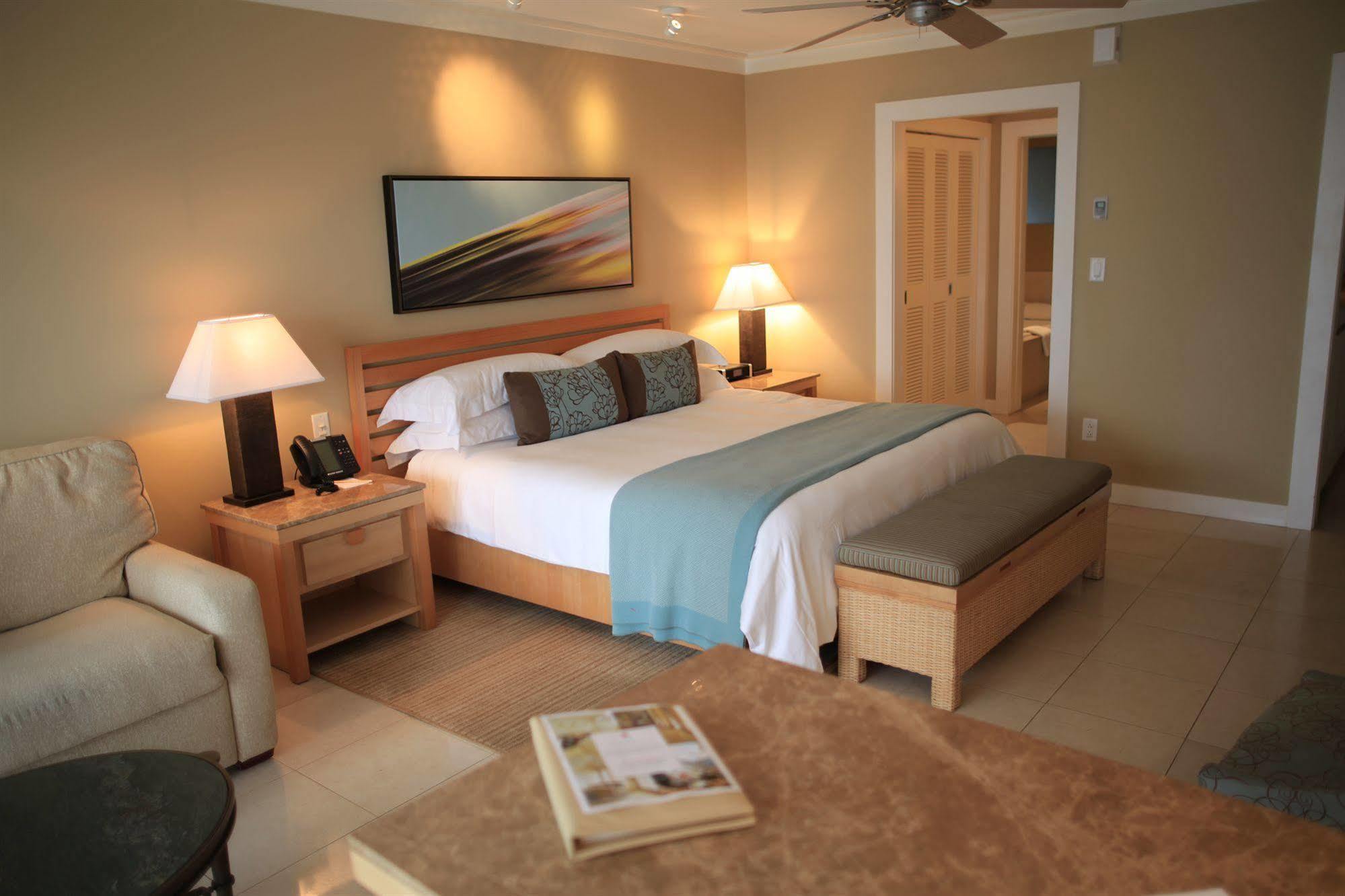 Elbow Bermuda 4*