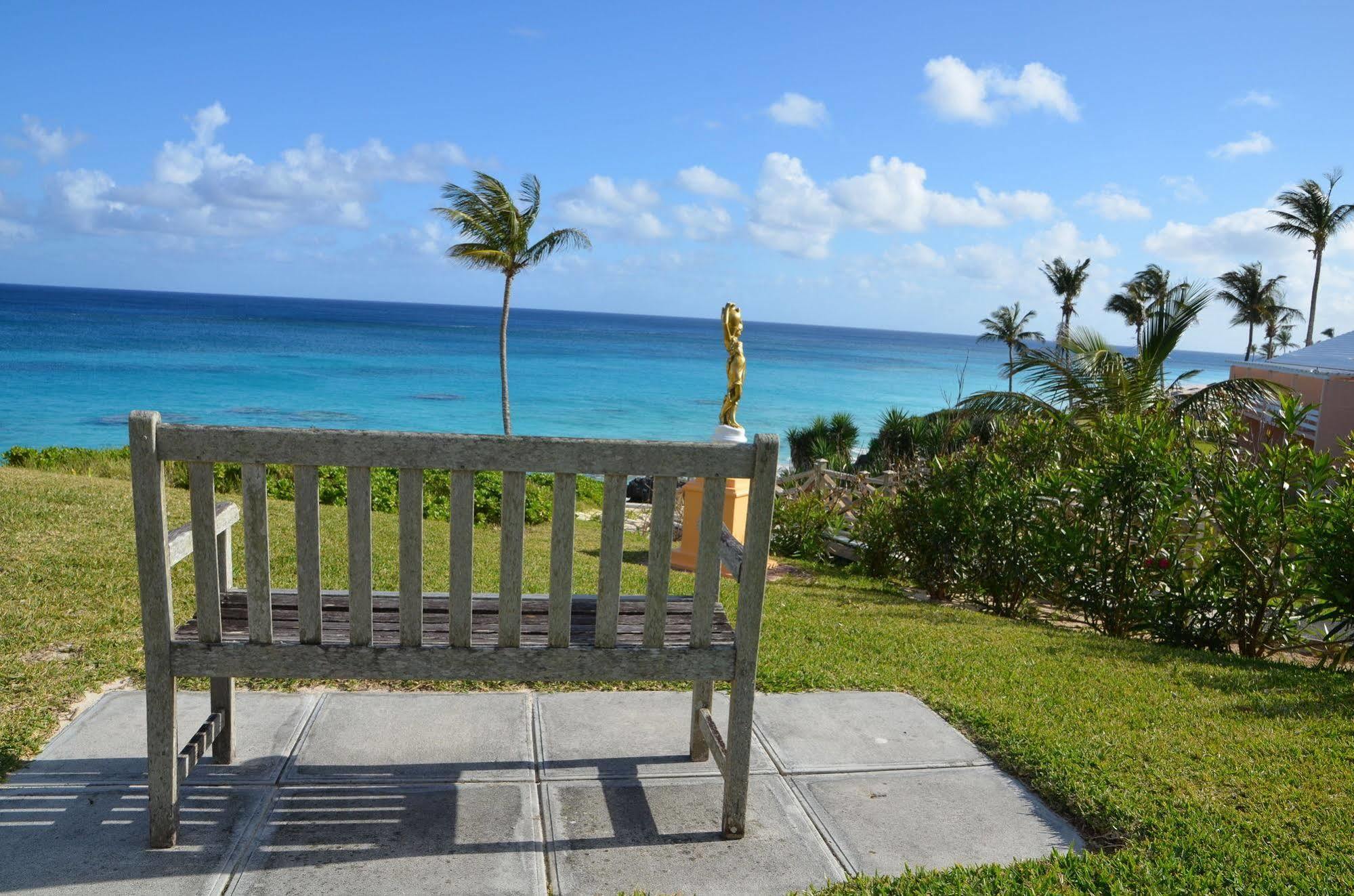 Coco Reef Bermuda Hotel Mount Pleasant