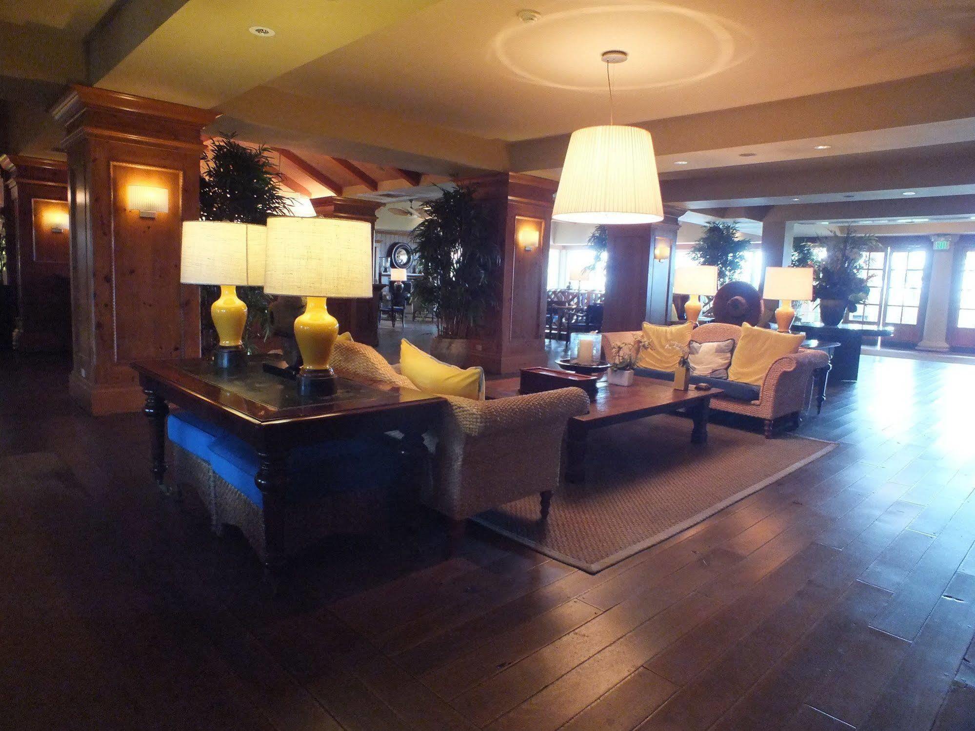Grotto Bay 4*
