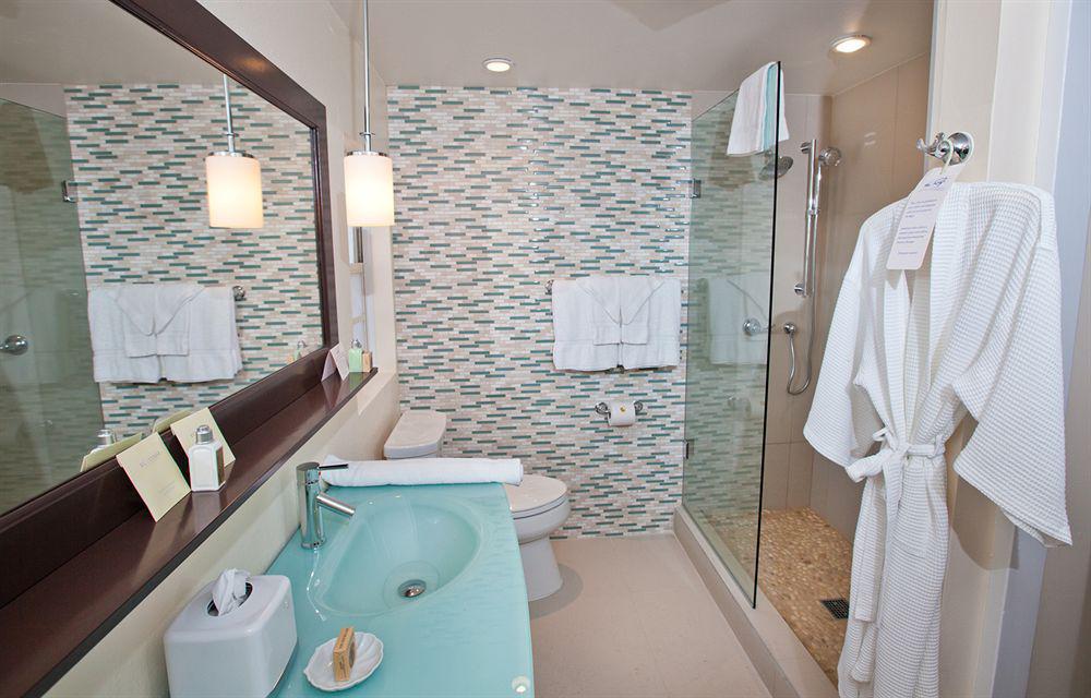 Resort The Reefs And Club 4*
